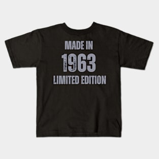 Vintage Made in 1963, Limited Edition , Gift for Mom Dad Birthday Kids T-Shirt